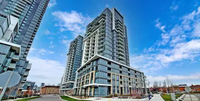 Condo Apartment in Toronto