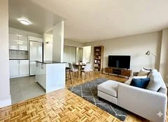 666 Spadina Avenue 509, Toronto C01, ON M5S 2H8