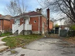 223 Harlandale Avenue, Toronto C07, ON M2N 1P6