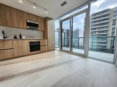 127 Broadway Avenue 618S, Toronto C10, ON M4P 1V4