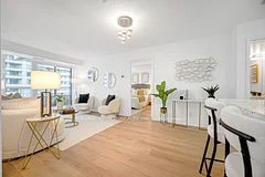 35 Hollywood Avenue 2112, Toronto C14, On M2n 0a9