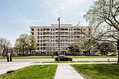 1 Leaside Park Drive 606, Toronto C11, On M4h 1r1