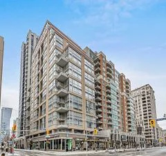 80 Cumberland Street 906, Toronto C02, ON M5R 3V1