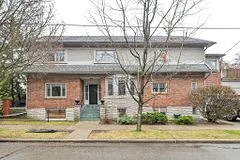 62 Inglewood Drive Main, Toronto C09, On M4t 1h3