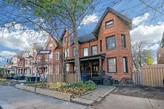 87 Oxford Street Main, Toronto C01, ON M5T 1P2