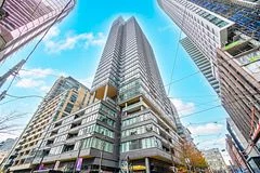 8 Charlotte Street 412, Toronto C01, ON M5V 0K4