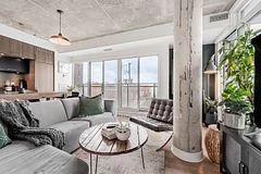 205 Manning Avenue 213, Toronto C01, ON M6J 1V5