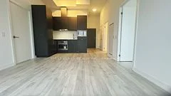 7 Golden Lion Heights 911, Toronto C14, ON M2M 0C1