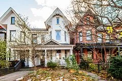 19 Churchill Avenue, Toronto C01, ON M6J 2B3