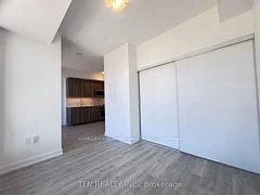 15 richardson Street, Toronto C08, ON M5A 0Y5