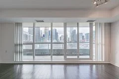 320 Richmond Street 1011, Toronto C08, ON M5A 1P9