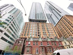 8 Widmer Street 3803, Toronto C01, On M5v 2e7