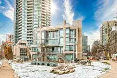 31 Olive Avenue 114, Toronto C14, ON M2N 4N4