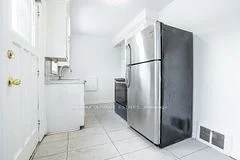 83 Finch Avenue W, Toronto C07, ON M2N 2H5