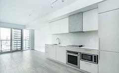 19 Western Battery Road 2721, Toronto C01, ON M6K 0E3