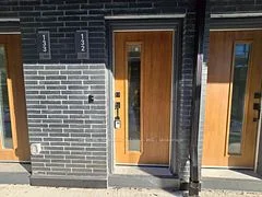 69 Curlew Drive 132, Toronto C13, ON M3A 2P8