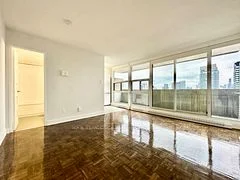 33 Isabella Street 2715, Toronto C08, ON M4Y 2P7