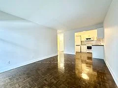 33 Isabella Street 2109, Toronto C08, ON M4Y 2P7