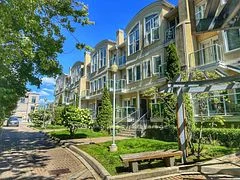 70 Byng Avenue 15, Toronto C14, ON M2N 7L9