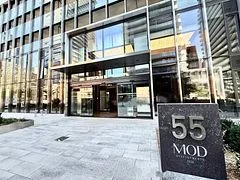 55 Charles Street E 2502, Toronto C08, ON M4Y 0J1