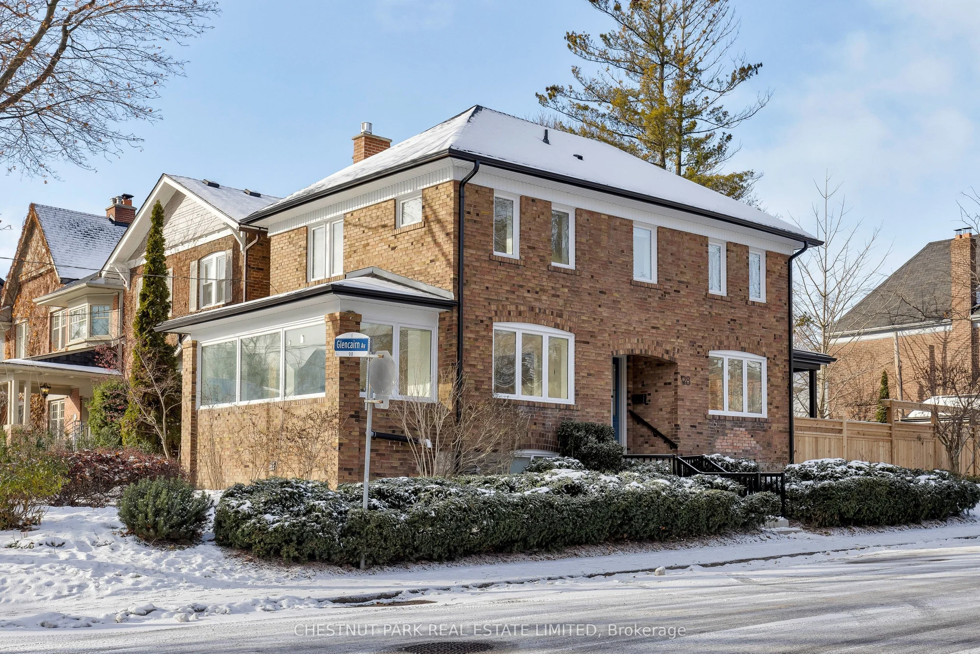 98 Glencairn Avenue, Toronto C04, ON M4R 1M9