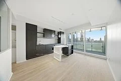 197 Yonge Street 1411, Toronto C08, On M5b 0c1