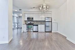 15 Bruyeres Mews 405, Toronto C01, On M5v 0a7