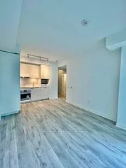 7 Golden Lion Heights N534, Toronto C14, ON M2M 0C1