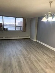 25 Sunrise Avenue 812, Toronto C13, ON M4A 2S2