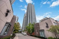 11 Brunel Court 1116, Toronto C01, ON M5V 3Y3