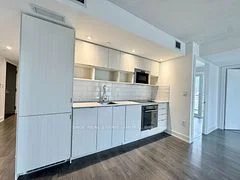 89 McGill Street 1411, Toronto C08, ON M5B 0B1