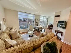 942 Yonge Street 209, Toronto C02, ON M4W 3S8