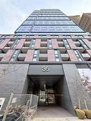 35 Parliament Street 1714, Toronto C08, ON M5A 0Z5