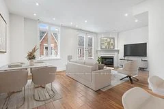12 Sudbury Street 1811, Toronto C01, ON M6J 3W7