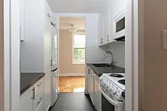 1545 Bathurst Street 411, Toronto C03, ON M5P 3H6