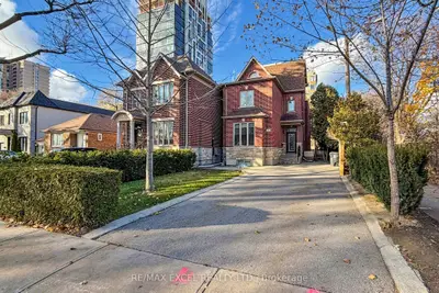 Detached in Toronto