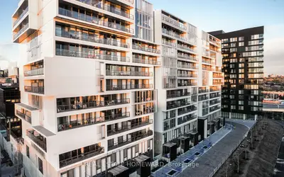 Condo Apartment in Toronto