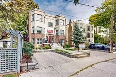 9 Humewood Court Building 1 Unit 2, Toronto C03, ON M6C 1C9