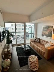 11 Lillian Street 1506, Toronto C10, On M4s 2h7