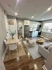 312 Douglas Avenue 201, Toronto C04, ON M5M 1H1