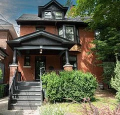308 St George Street Lower, Toronto C02, ON M5R 2P5