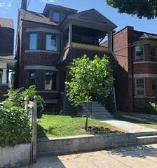 486 Clinton Street 6, Toronto C02, ON M6G 2Z4