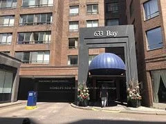 633 Bay Street 1503, Toronto C01, ON M5G 2G4