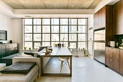 23 Brant Street 912, Toronto C01, ON M5V 2L9