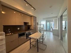 28 Freeland Street 4603, Toronto C08, ON M5E 0E3