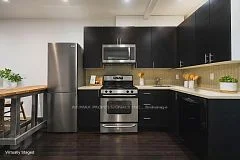 627 Christie Street Main, Toronto C02, ON M6G 3E6