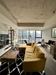 629 King Street W 1010, Toronto C01, ON M5V 0G9