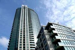 215 Fort York Boulevard 1305, Toronto C01, ON M5V 4A2