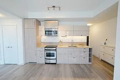 290 Adelaide Street W 1910, Toronto C01, On M5v 0p3