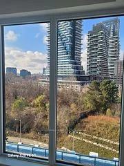 1 Quarrington Lane 1816, Toronto C13, ON M3C 0S4